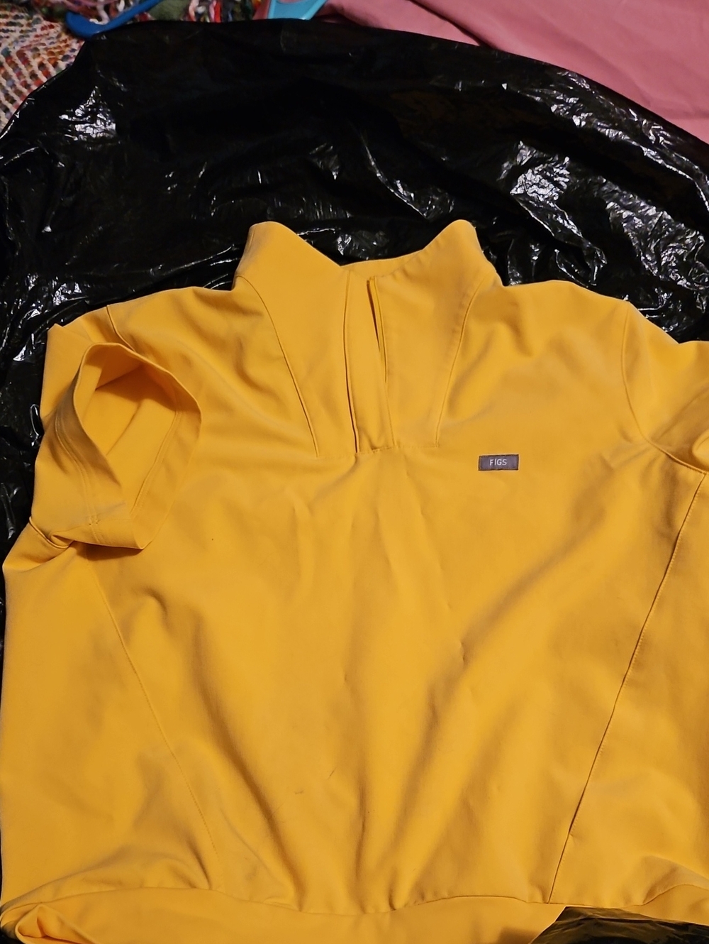 Figs Large Limited Edition Top Women Yellow